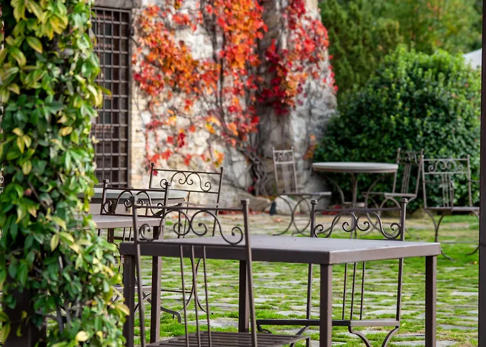 Castello Di Petrata Hotel Assisi