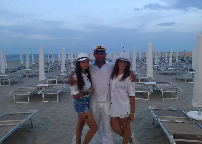 Color Mokambo Shore Family Hotel Cesenatico