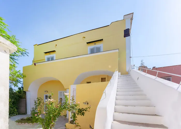 Le Grand Bleu - Gioia Apartments