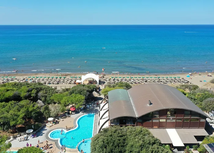 Canado Family Hotel