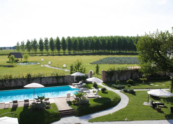 Hotel & Wellness Antico Borgo Torricella