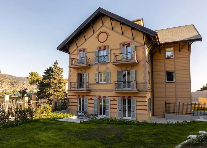 Residence Via Di Francia
