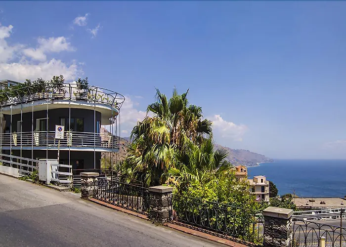Taormina Palace Hotel