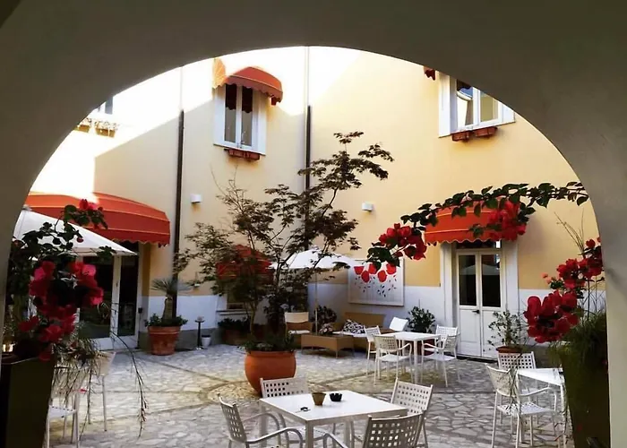 San Leucio Resort