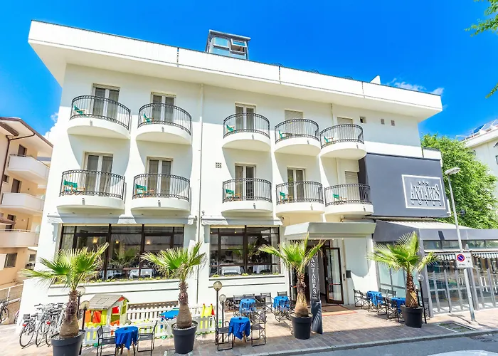 Hotel Antares