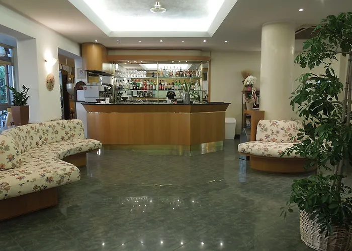 Hotel Fior Di Pino