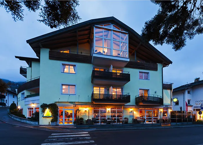 Hotel Tannerhof Schenna