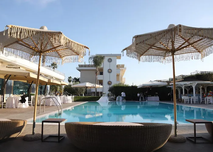Hotel Premiere Pool & Resort