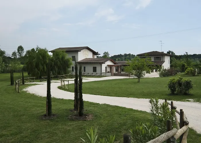 Corte Di Tosina