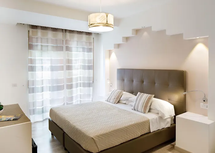 Sorrento Comfort Rooms con piscina
