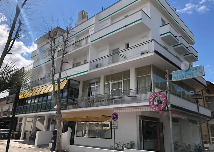 Hotel Augustus
