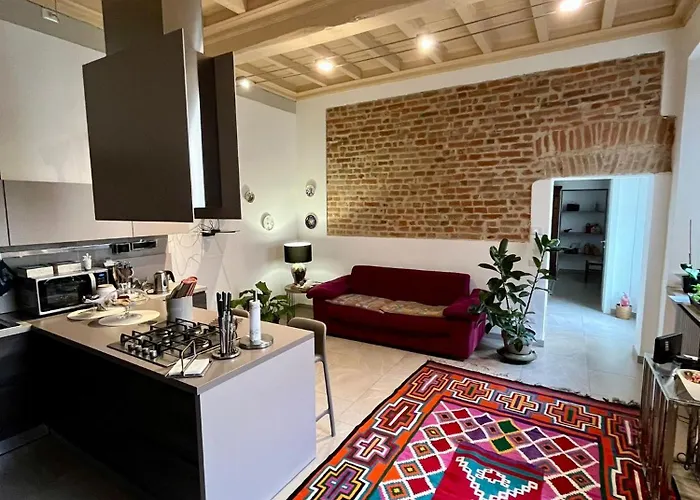Dimora Boezio7, Cozy And Charming Place In Center With Private Parking