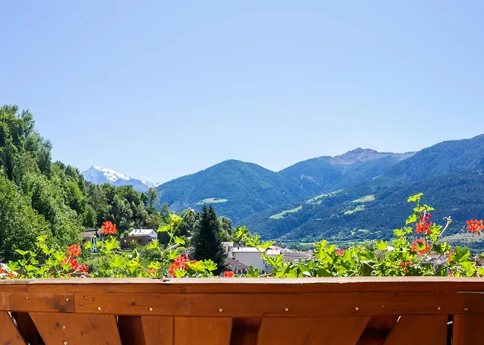 Saldur Small Active Hotel