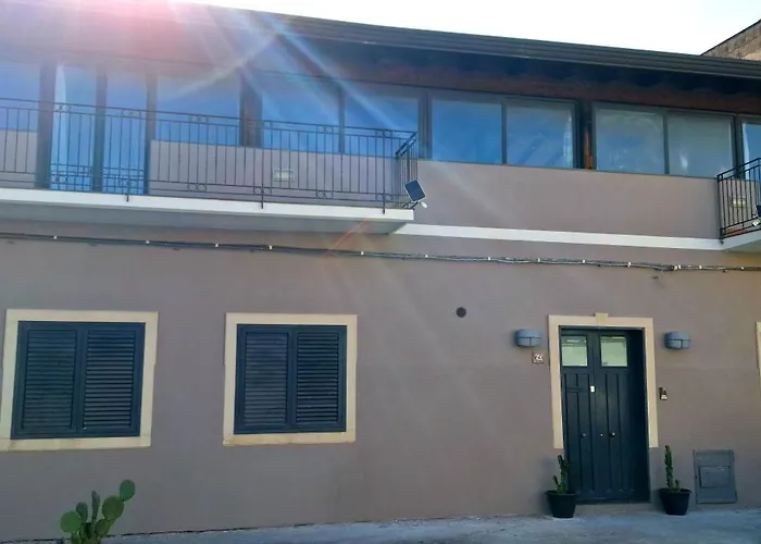 Fontanarossa Airport Home