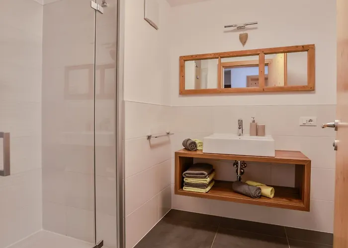 Ferienwohnung Prünsterhof Schenna