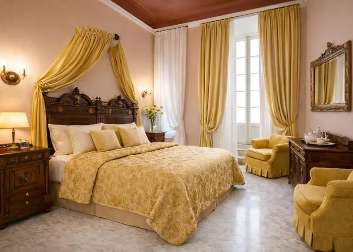 Relais San Lorenzo Historic Centre Rooms & Suites