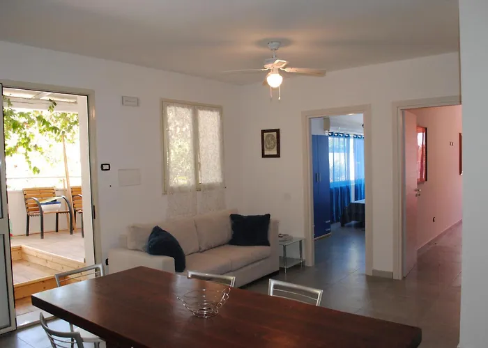 Summer Beach Rooms