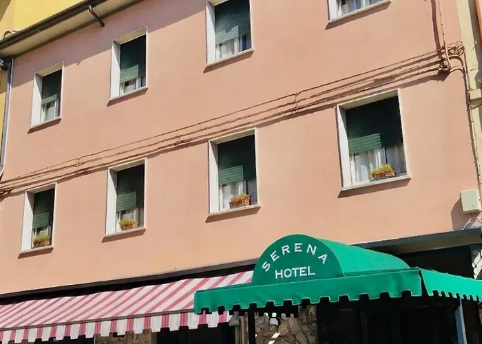 Hotel Serena