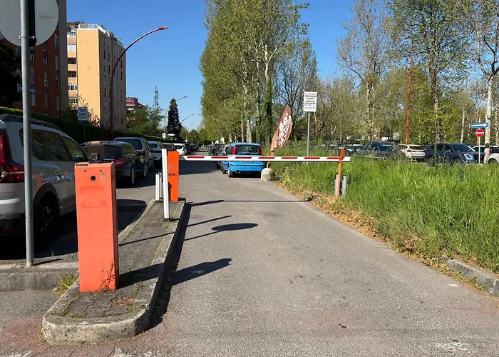Casa Di Laura Mono E Bilo Di Fronte Ospedale San Raffaele