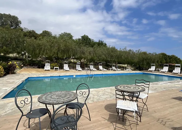 Holiday Home Le Terrazze Del Geco Bungalow A - Slr300 By Interhome San Lorenzo al Mare