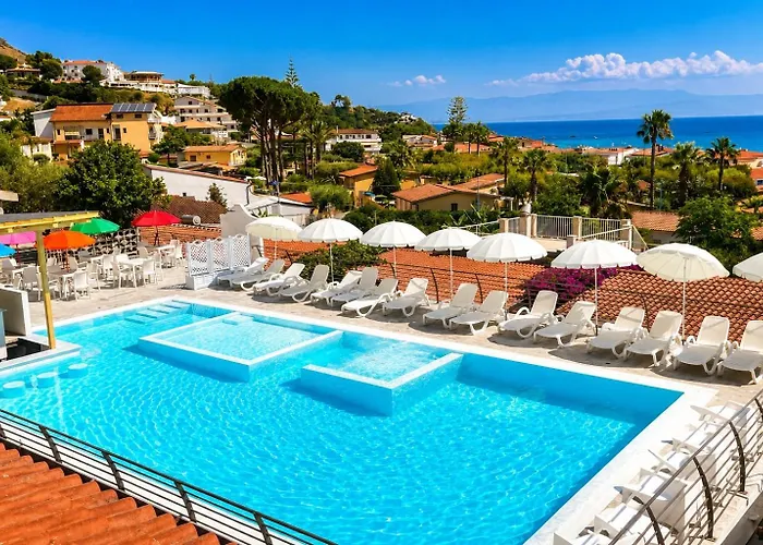 Ninfa Sul Mare Apartments - Free Swimming-Pool And Private Parking