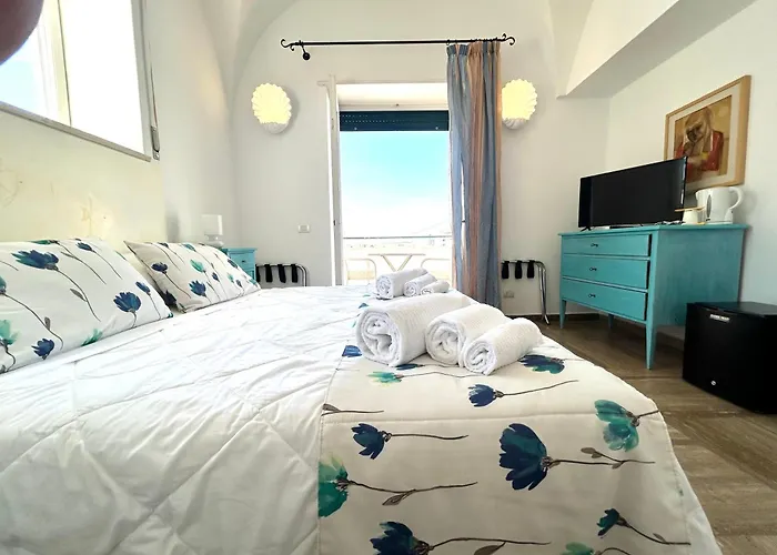 Villa La Zagara by CapriRooms