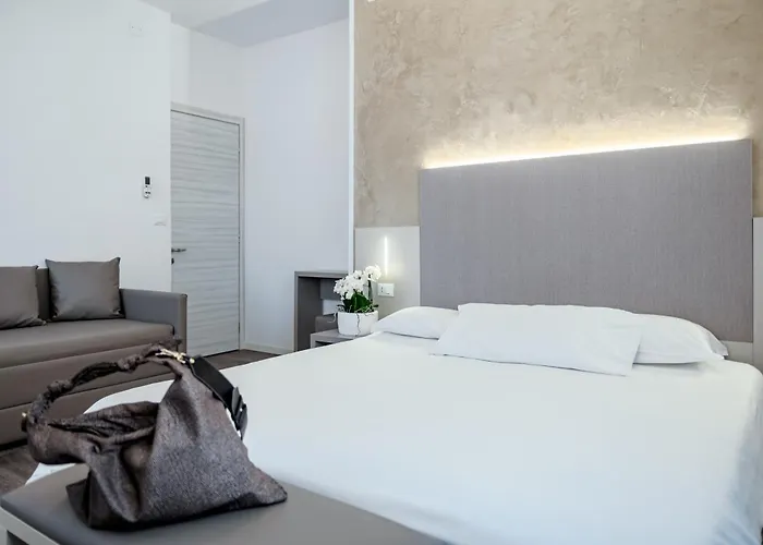 Hotel Etna