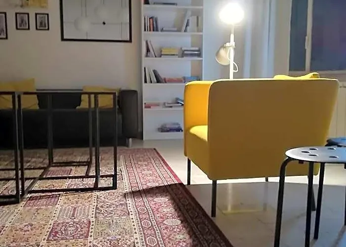 Dimora Hostel