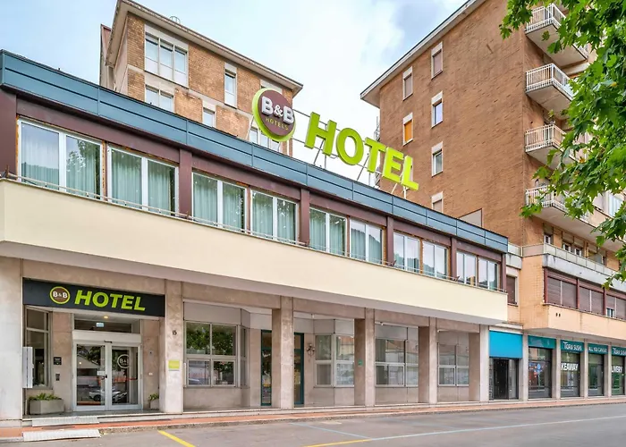 B&B Hotel Como City Center