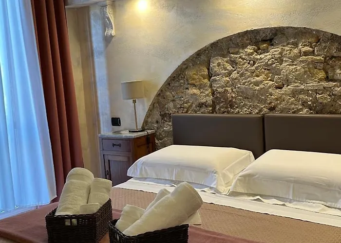 Lo Scoglio Dei Volsci