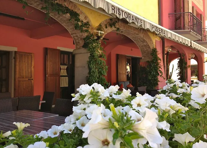Albergo Ristorante La Rocca