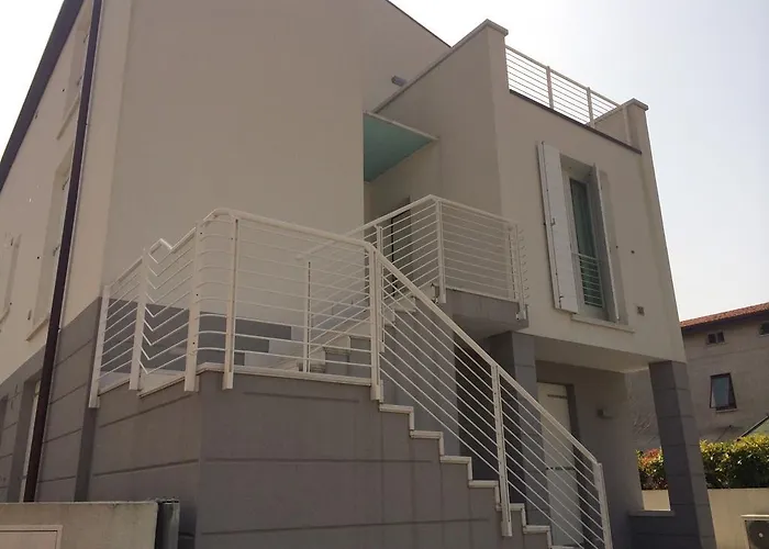 Appartamenti Villa Giulia - Walterigato s Solo Per Famiglie