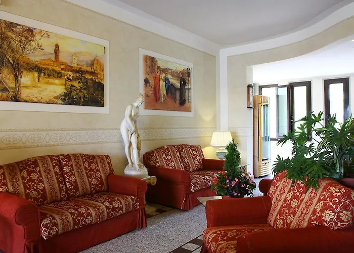 Hotel Bisenzio