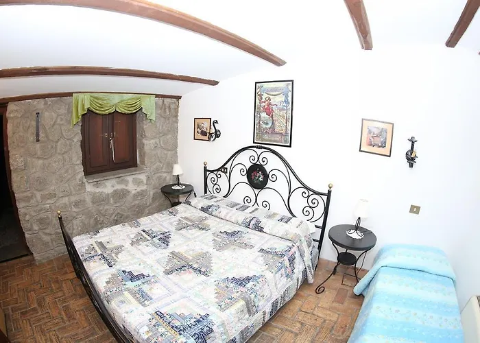 Agriturismo Monte Due Torri Genzano