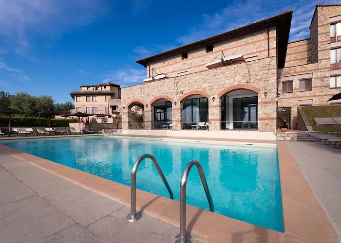 Cdh Hotel Radda