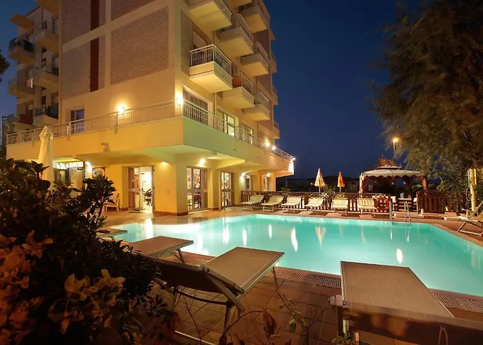 Hotel David