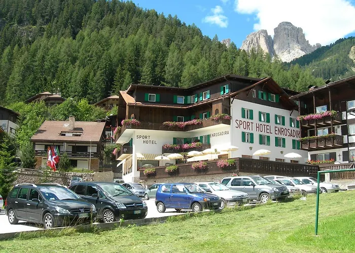 Sporthotel Enrosadira