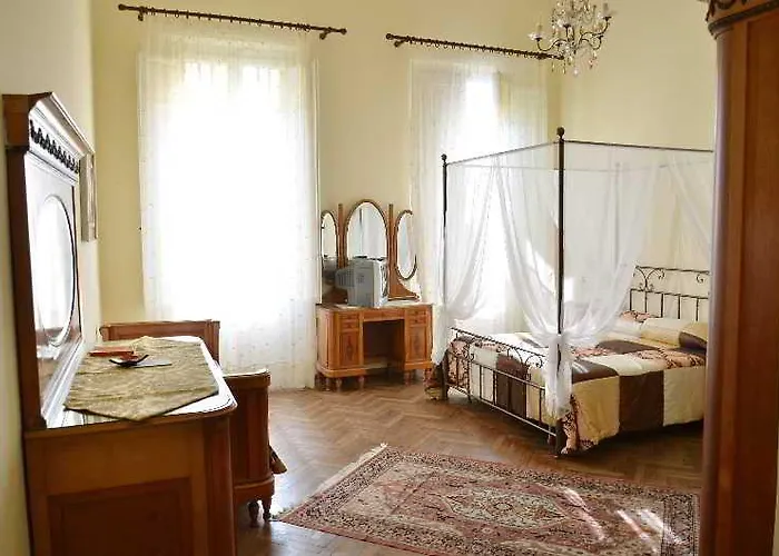 Hotel Apollo