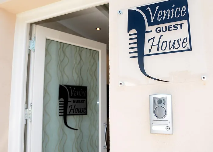 Venice Guest House B&B