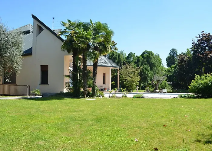 Villa Olivares