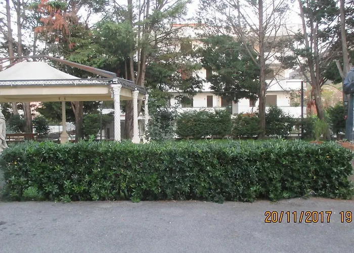 Hotel Degli Amici