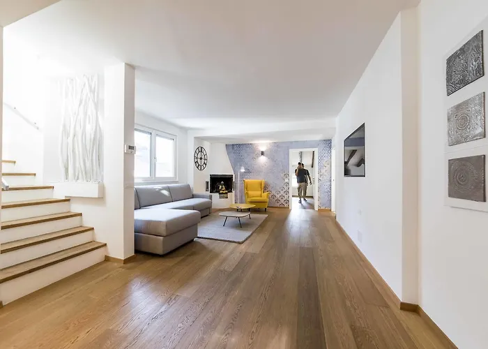 Stay Cooper L Goethe Suite