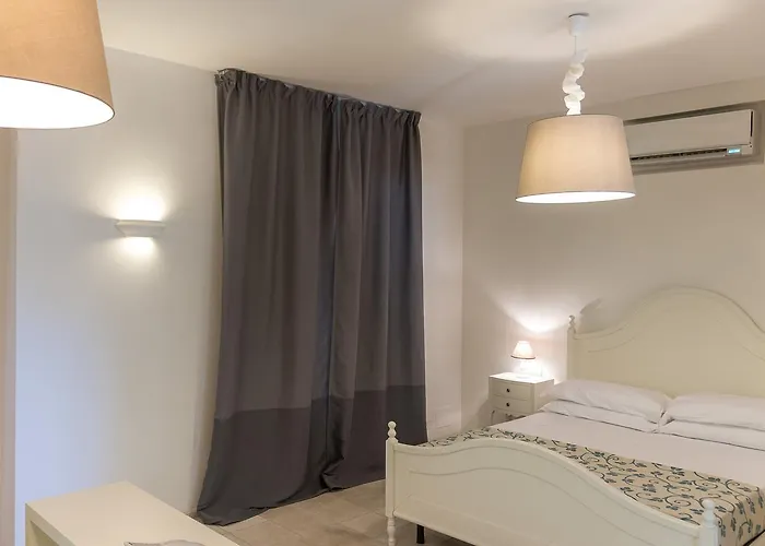 Baia dei Mergoli Hotel
