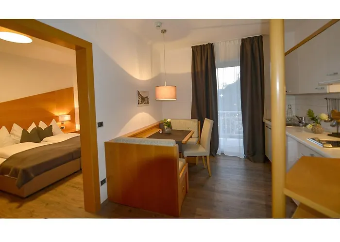 Apparthotel Central