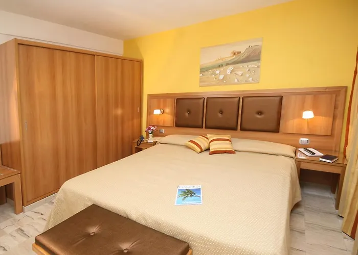 Fiesta Hotel Garden Beach