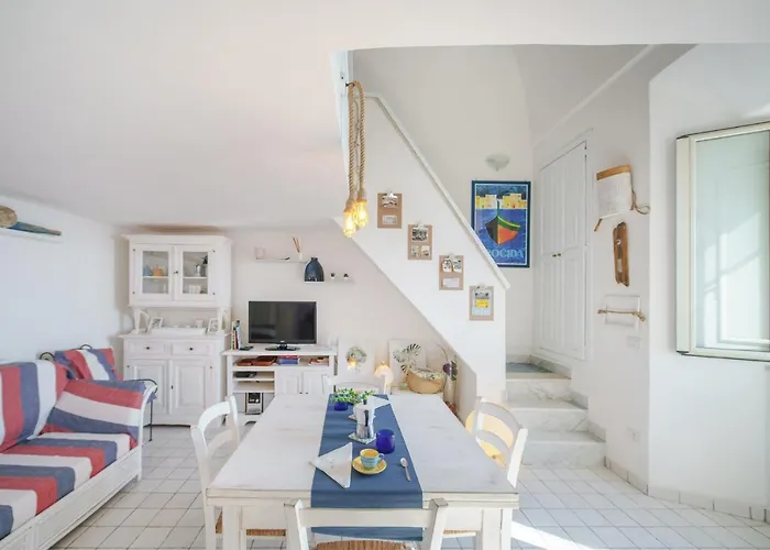 Corricella Sea Window - Gioia Apartments