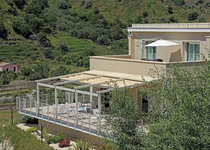 Sike Holiday Home