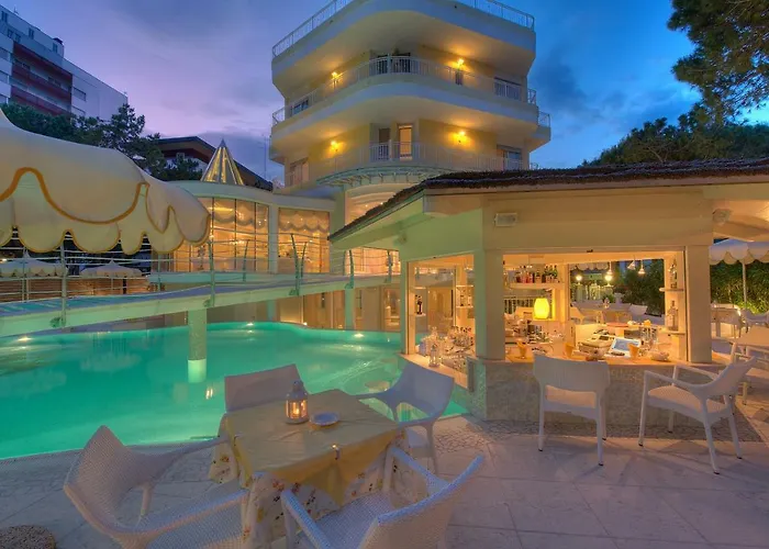 Hotel Astoria