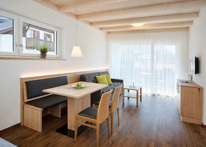 Residence Apartment Nelkenstein Schenna