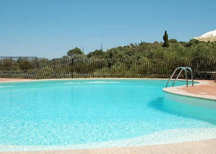 Hotel Li Graniti